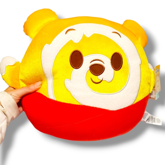 New Disney Parks Winnie The Pooh Honey Cake Munchlings...